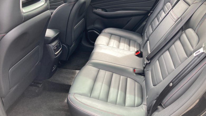 MG Hs 1.5 T-GDI PHEV Exclusive 5dr Auto Hatchback